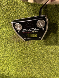 Scotty Cameron Futura 5.5 M Putter, 34" RH